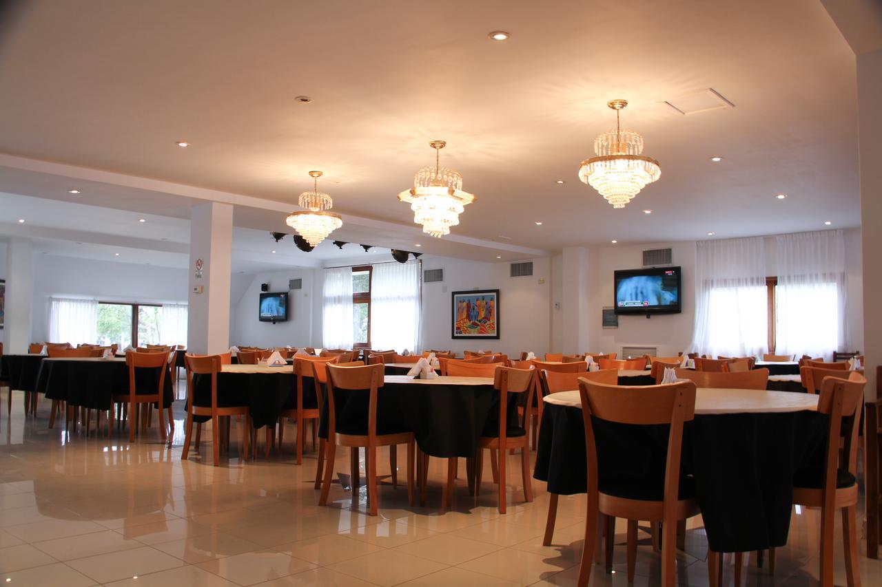 Hotel Arenas Pinamar Exteriör bild